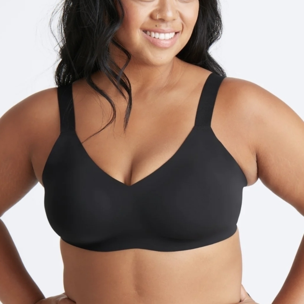 New Knix V Neck Bra Black Wireless Bra Size 8+ Knix Wireless Bra Wide Straps